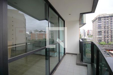 Varanda de apartamento à venda com 1 quarto, 48m² em Savassi, Belo Horizonte