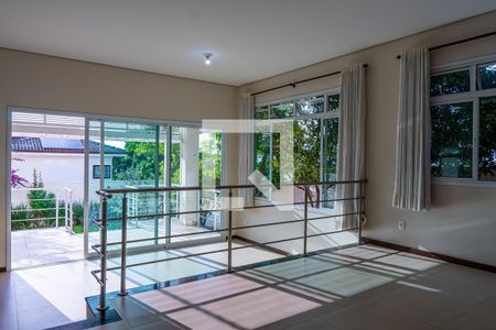 Sala de casa de condomínio à venda com 3 quartos, 254m² em Swiss Park, Campinas