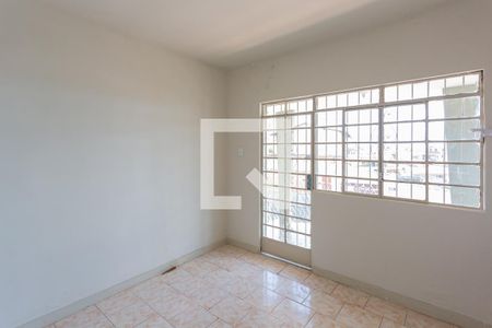 Sala de casa à venda com 3 quartos, 350m² em Concórdia, Belo Horizonte