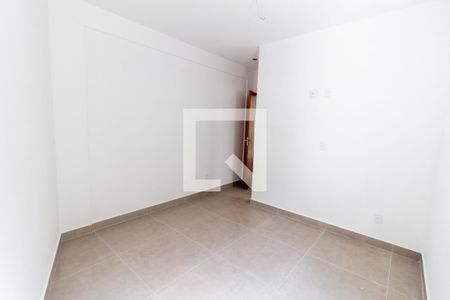 Suíte de apartamento para alugar com 2 quartos, 48m² em Vila Alice, Santo André