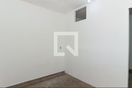 Quarto de apartamento para alugar com 2 quartos, 40m² em Vila Pouso Alegre, Barueri