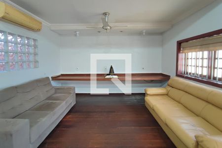 Sala de Estar de casa para alugar com 4 quartos, 360m² em Jardim Eulina, Campinas