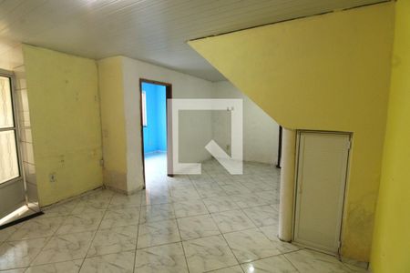 Sala de casa para alugar com 2 quartos, 57m² em Bento Ribeiro, Rio de Janeiro