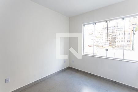 Quarto 2 de apartamento para alugar com 3 quartos, 100m² em Centro, Belo Horizonte