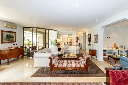 Sala de apartamento à venda com 3 quartos, 250m² em Jardim Europa, São Paulo