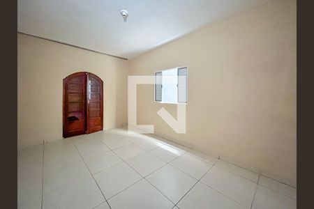 Quarto de casa para alugar com 2 quartos, 80m² em Vila Pouso Alegre, Barueri