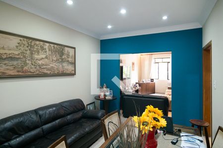 Sala de casa à venda com 3 quartos, 150m² em Bela Vista, São Paulo