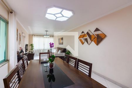 Sala de casa à venda com 3 quartos, 220m² em Vila Yara, Osasco
