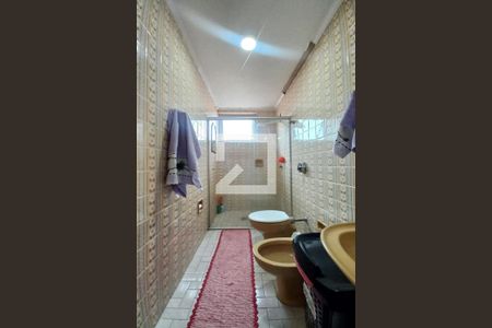 Banheiro de apartamento à venda com 2 quartos, 98m² em Jardim Chapadão, Campinas