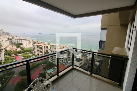 Varanda da Sala de apartamento à venda com 2 quartos, 110m² em Barra da Tijuca, Rio de Janeiro