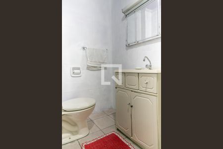 Banheiro de apartamento à venda com 3 quartos, 98m² em Glória, Porto Alegre