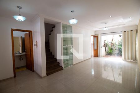 Sala de casa à venda com 4 quartos, 170m² em Santo Amaro, São Paulo