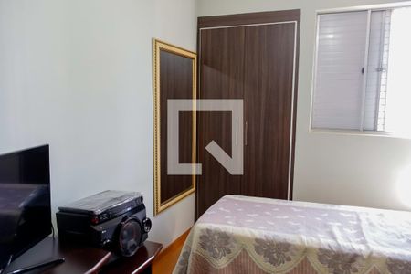 Quarto 2 de apartamento à venda com 3 quartos, 76m² em Vila Yara, Osasco