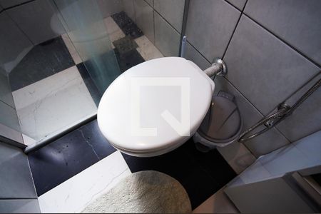 Banheiro Social de casa de condomínio à venda com 3 quartos, 140m² em Castelo, Belo Horizonte