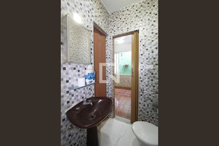 Banheiro social de apartamento à venda com 1 quarto, 32m² em Copacabana, Rio de Janeiro