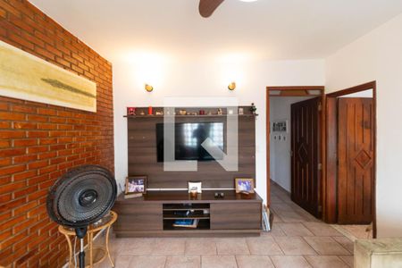 Salas de casa à venda com 4 quartos, 169m² em Jardim Flamboyant, Campinas