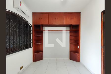 Suíte 1 de casa para alugar com 3 quartos, 179m² em São Cristóvão, Rio de Janeiro