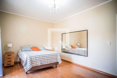 Casa à venda com 3 quartos, 363m² em Vila Ipiranga, Porto Alegre