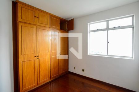 Quarto 1 de apartamento à venda com 3 quartos, 115m² em Santa Lúcia, Belo Horizonte