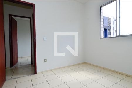 Quarto 1 de apartamento para alugar com 2 quartos, 57m² em Sagrada Família, Belo Horizonte