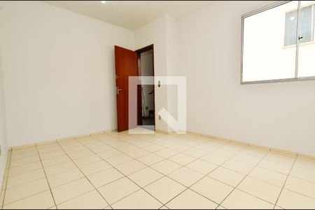 Sala  de apartamento para alugar com 2 quartos, 57m² em Sagrada Família, Belo Horizonte