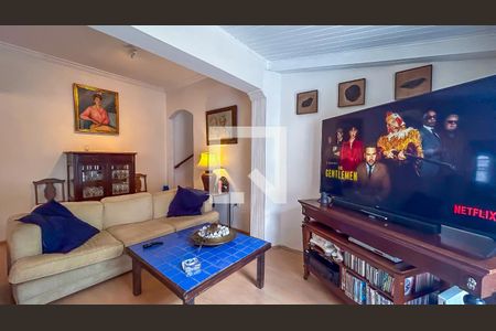 Sala de casa para alugar com 4 quartos, 310m² em Morada dos Pássaros, Barueri