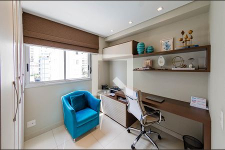 Quarto 1 de apartamento para alugar com 3 quartos, 83m² em Gutierrez, Belo Horizonte