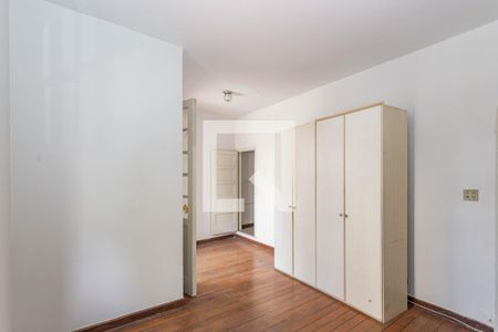 Quarto 1 de casa para alugar com 3 quartos, 90m² em Cambuci, São Paulo