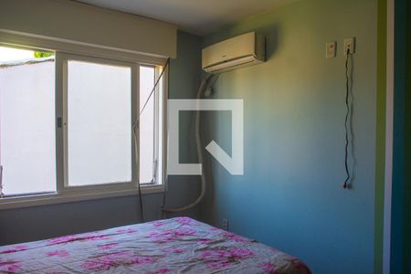 Quarto de apartamento para alugar com 1 quarto, 136m² em Medianeira, Porto Alegre