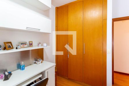 Quarto 1 de apartamento à venda com 3 quartos, 125m² em Belvedere, Belo Horizonte