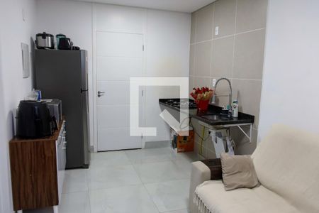 sala de apartamento para alugar com 1 quarto, 32m² em Industrial Centro, Osasco