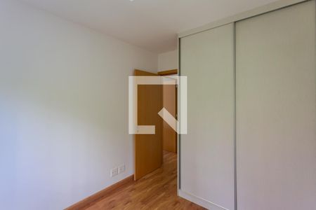 Quarto 1 de apartamento para alugar com 2 quartos, 68m² em Funcionários, Belo Horizonte