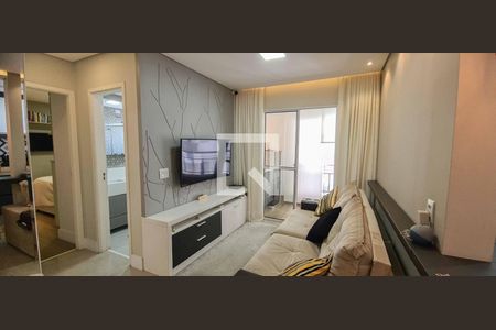 Sala de apartamento à venda com 2 quartos, 60m² em Jaguaribe, Osasco
