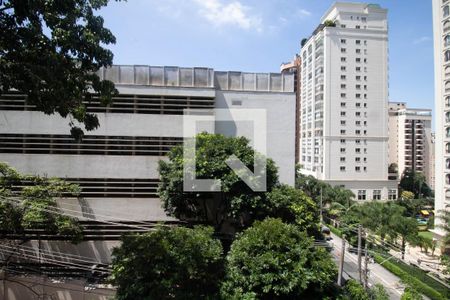 Sala de apartamento para alugar com 4 quartos, 192m² em Jardim Paulista, São Paulo