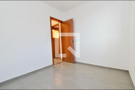 Quarto 2 de apartamento para alugar com 2 quartos, 48m² em Santa Lúcia, Belo Horizonte