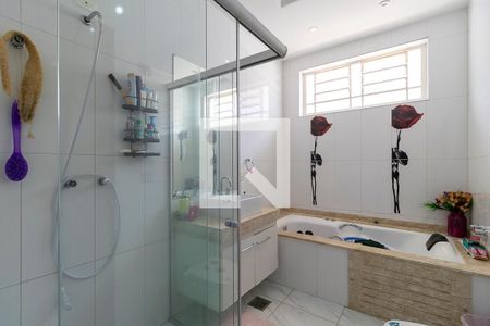 Banheiro da suíte 1 de casa para alugar com 5 quartos, 394m² em Jardim Chapadão, Campinas