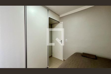Quarto 1 de apartamento para alugar com 3 quartos, 70m² em Paquetá, Belo Horizonte