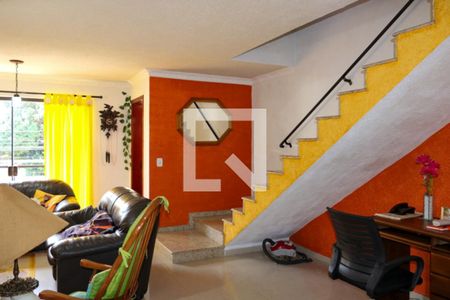 Sala de casa à venda com 3 quartos, 250m² em Cerâmica, São Caetano do Sul