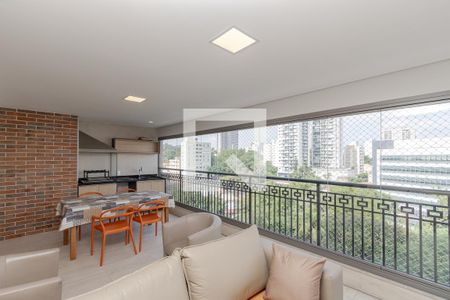 Varanda de apartamento à venda com 3 quartos, 137m² em Chácara Santo Antônio, São Paulo