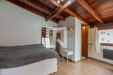 Suíte 2 de apartamento para alugar com 4 quartos, 350m² em Petrópolis, Porto Alegre
