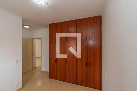 Suite  de apartamento à venda com 2 quartos, 62m² em Vila Industrial, Campinas