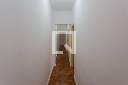 Corredor de apartamento à venda com 3 quartos, 90m² em Savassi, Belo Horizonte