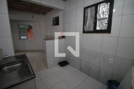 Cozinha de casa para alugar com 1 quarto, 60m² em Inhaúma, Rio de Janeiro