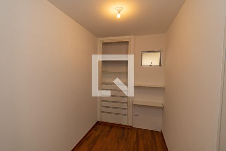 Closet da suíte  de apartamento à venda com 1 quarto, 55m² em Bosque, Campinas