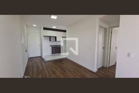 Sala  de apartamento para alugar com 2 quartos, 50m² em Santa Maria, Osasco