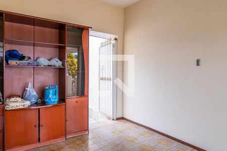 Sala de casa à venda com 2 quartos, 250m² em Jardim dos Oliveiras, Campinas