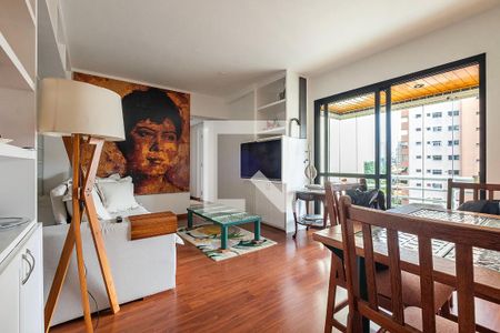 Sala de apartamento à venda com 3 quartos, 77m² em Alto de Pinheiros, São Paulo