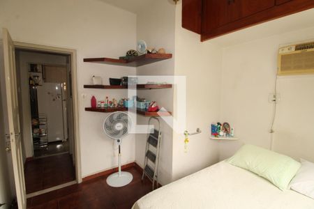 Quarto 2 de casa à venda com 4 quartos, 193m² em Engenho de Dentro, Rio de Janeiro