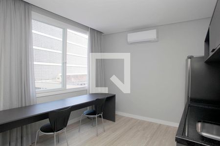 Studio - Sala/Cozinha de apartamento para alugar com 1 quarto, 27m² em Centro Histórico, Porto Alegre