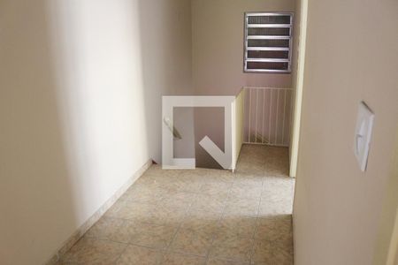 Sala de casa para alugar com 2 quartos, 65m² em Santa Maria, São Caetano do Sul